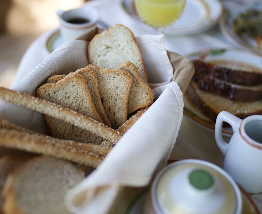 Country Club Hotel & Suites, Restaurant