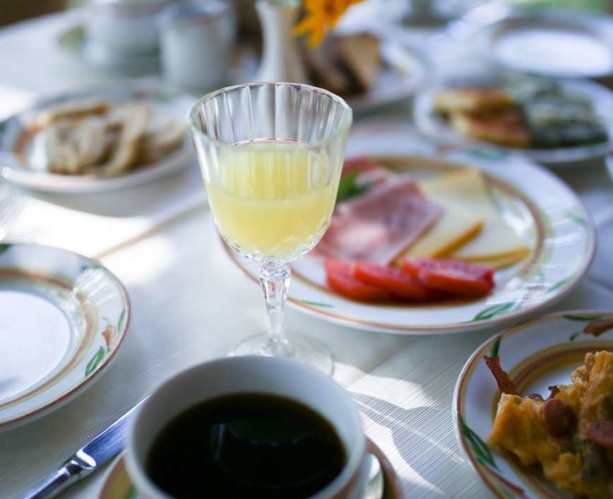 Country Club Hotel & Suites, Restaurant