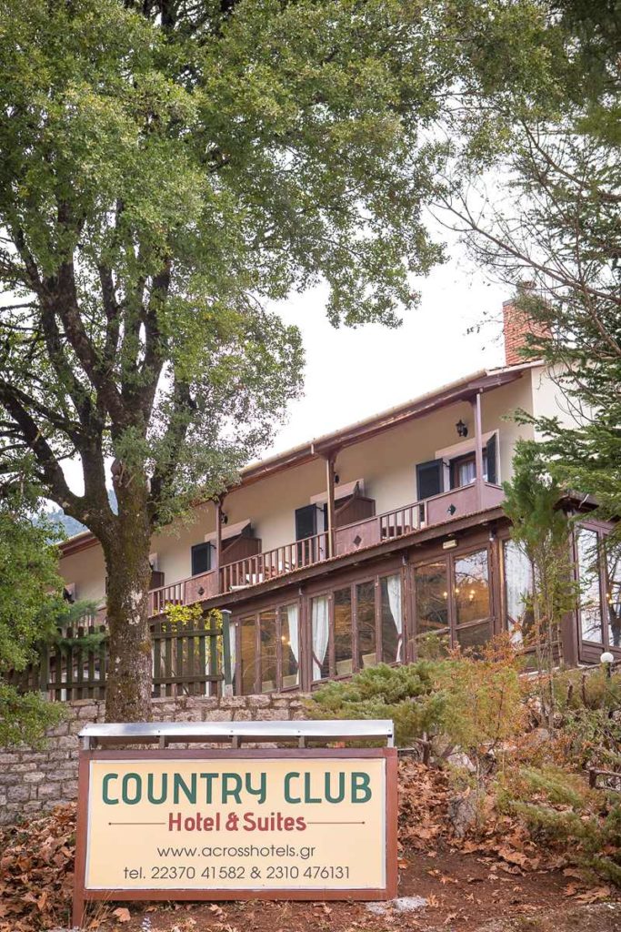 Country Club Hotel and Suites, Εξωτερική Όψη