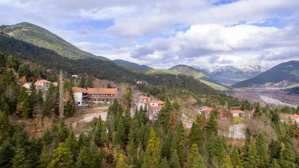 Country Club Hotel and Suites, Εξωτερική Όψη