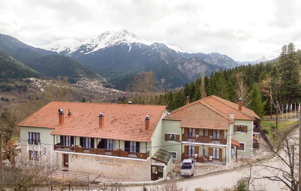 Country Club Hotel and Suites, Εξωτερική Όψη