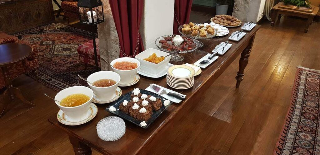 Across Hotels & Resorts -Country Club Hotel & Suites - Karpenisi - Winter Buffet