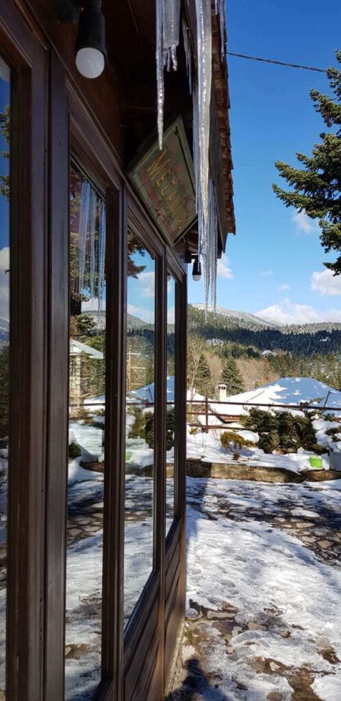 Across Hotels & Resorts -Country Club Hotel & Suites - Mikro Chorio-Karpenisi - Winter