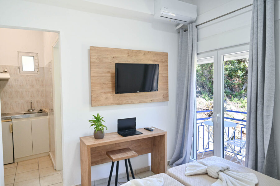 Ikaria-Therma blue hotel-5