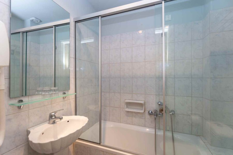 Across Hotels & Resorts, Opera Blue Hotel