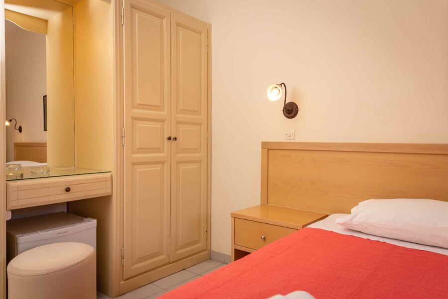 Across Hotels & Resorts, Opera Blue Hotel