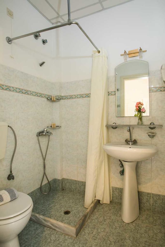 Across Hotels & Resorts, Paradise Inn